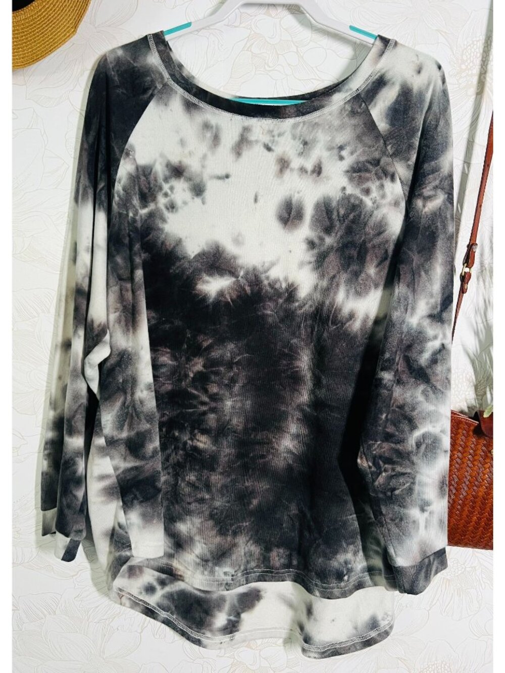 Chic Soul Tie-Dye Long Sleeve Top 2XL Black & White Casual Lightweight Polyester